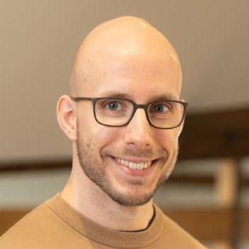 Jan Leitzgen is an IT security consultant at G DATA Advanced Analytics GmbH. 