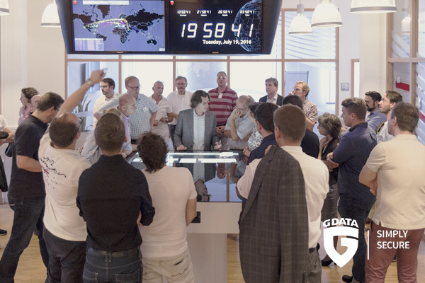 Fighting Botnets - A never-ending story